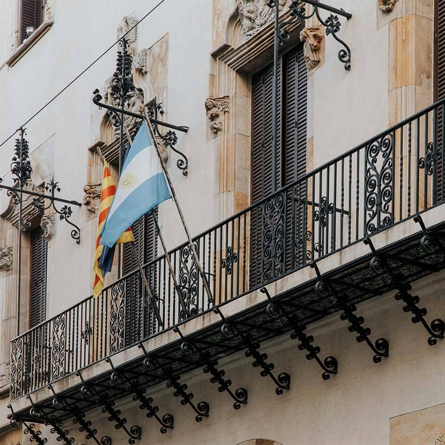 Delia, researcher based in Zurich