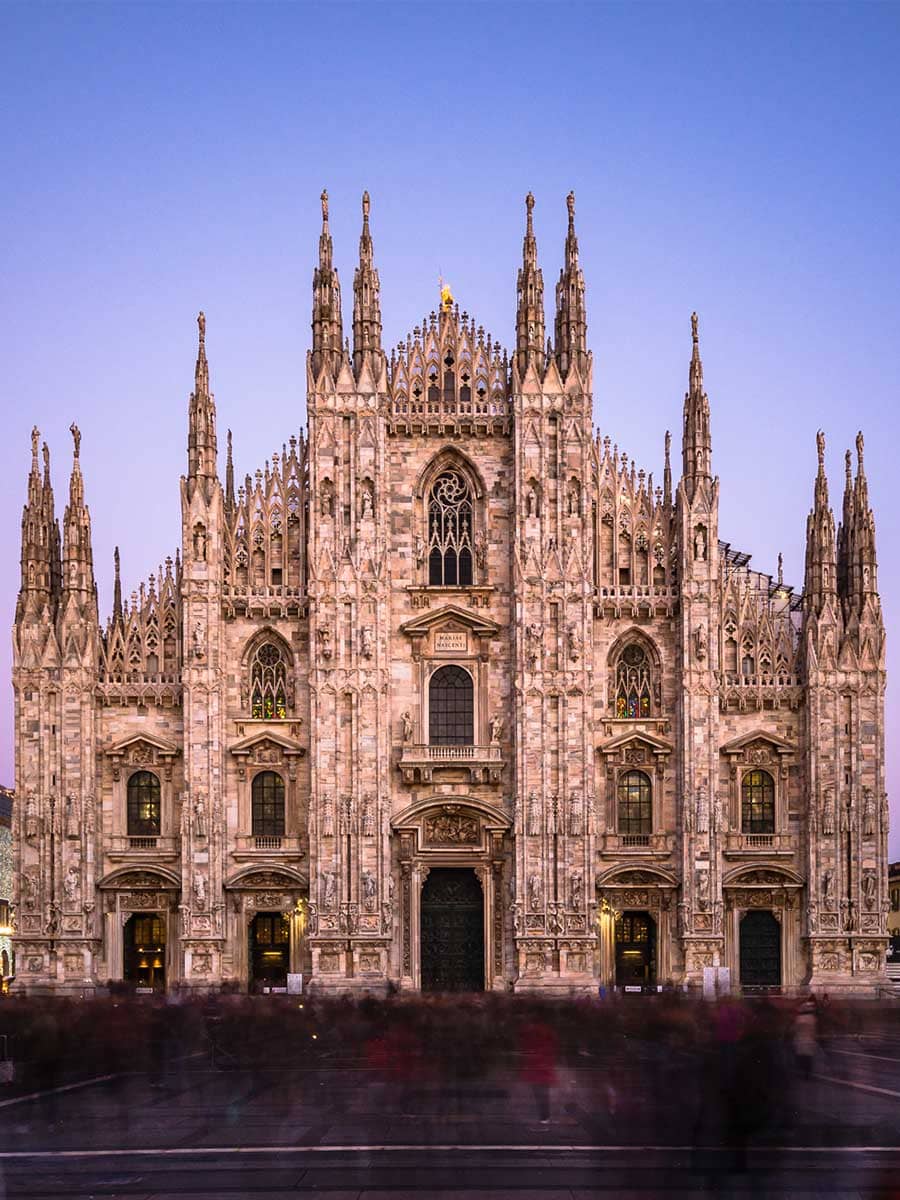 Catedral de Milán, Duomo, Italia, diseño, viajes